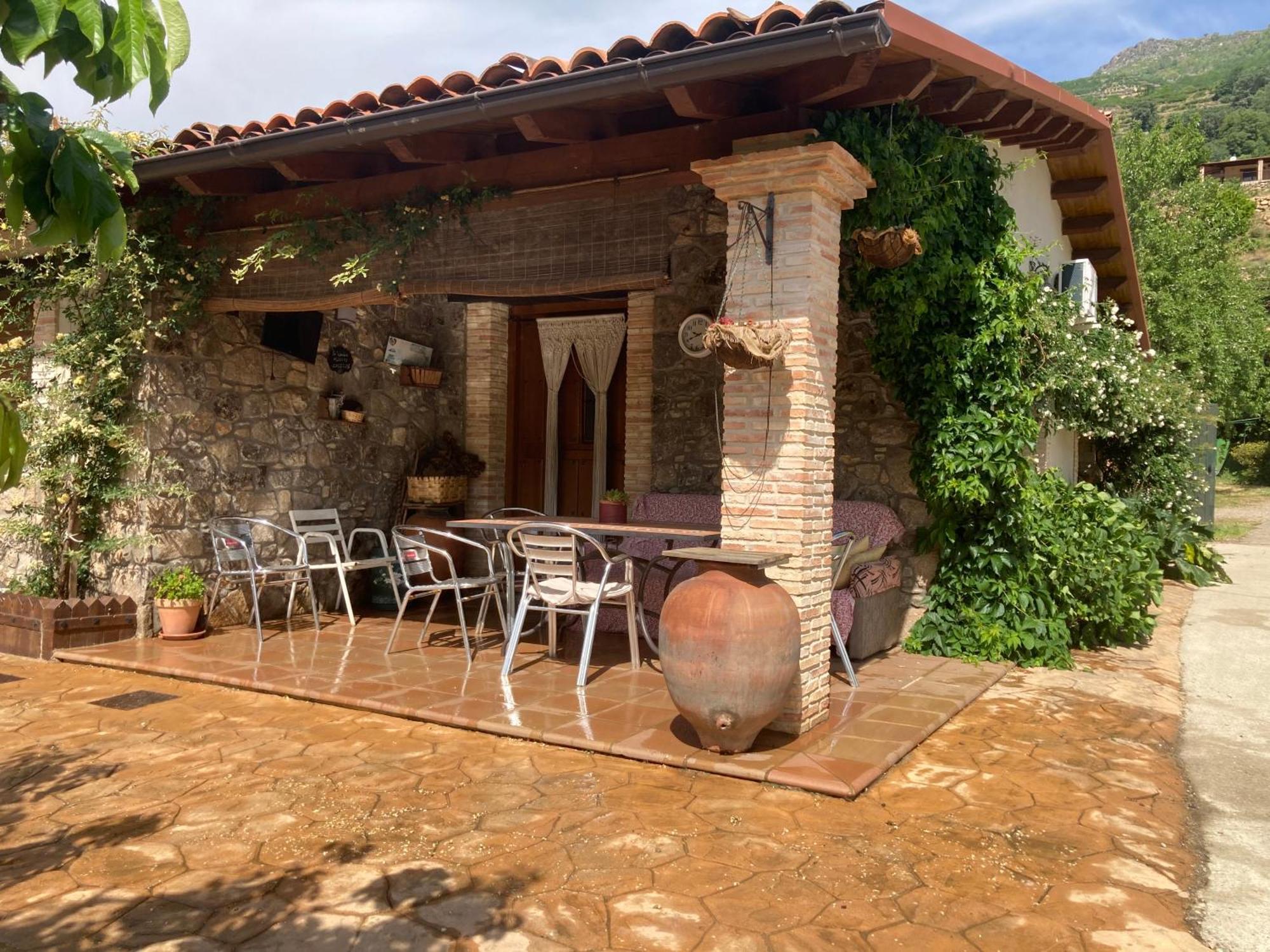Casa Rural La Picotina Navaconcejo Luaran gambar